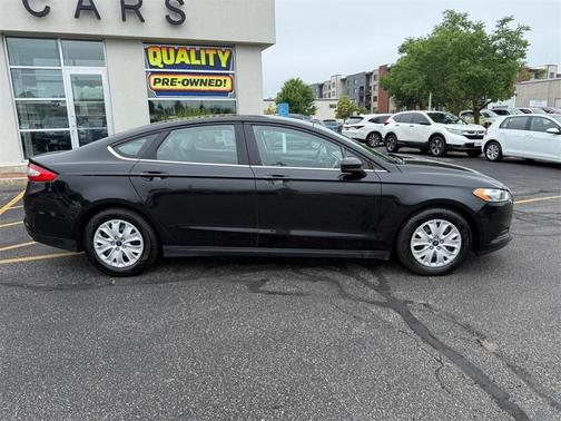 2014 Ford Fusion S