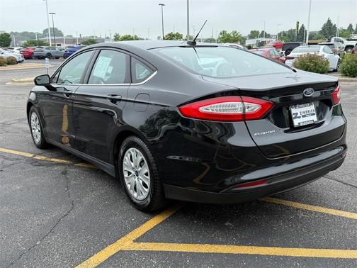 2014 Ford Fusion S