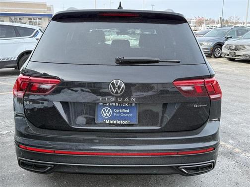 2024 Volkswagen Tiguan 2.0T SE R-Line Black