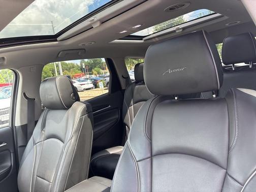 2019 Buick Enclave Avenir