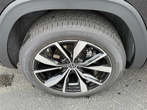 2025 Volkswagen Atlas 2.0T SEL Premium R-Line