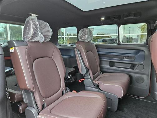 2025 Volkswagen ID. Buzz Pro S Plus