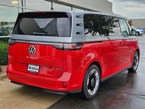 2025 Volkswagen ID. Buzz Pro S Plus