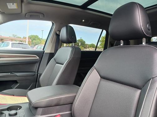 2021 Volkswagen Atlas 3.6L SE w/Technology