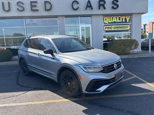 2022 Volkswagen Tiguan 2.0T SE R-Line Black