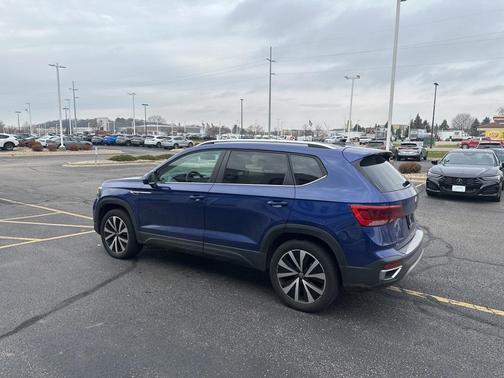 2022 Volkswagen Taos 1.5T SE