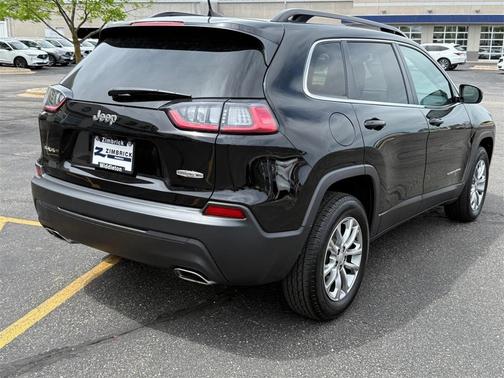 2022 Jeep Cherokee Latitude Lux