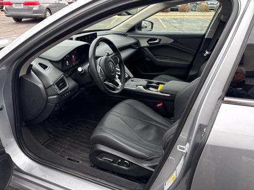 2025 Acura TLX Technology