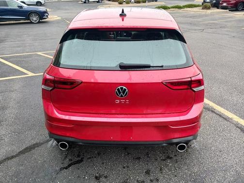 2024 Volkswagen Golf GTI 2.0T Autobahn
