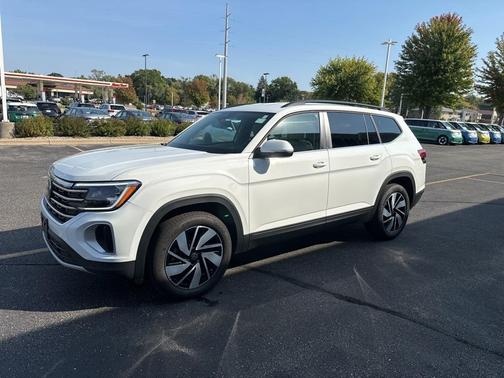 2025 Volkswagen Atlas 2.0T SE