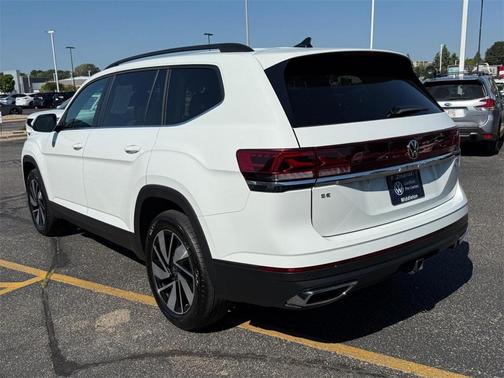 2025 Volkswagen Atlas 2.0T SE