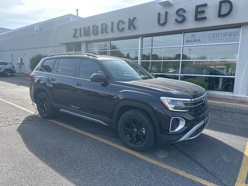 2024 Volkswagen Atlas 2.0T Peak Edition SE w/Technology