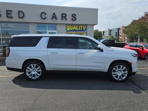 2024 Chevrolet Suburban High Country