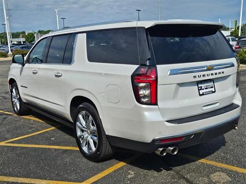 2024 Chevrolet Suburban High Country