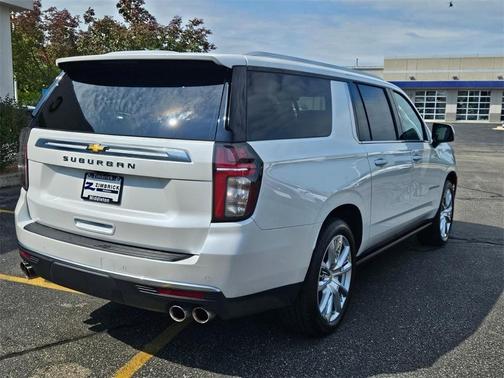 2024 Chevrolet Suburban High Country