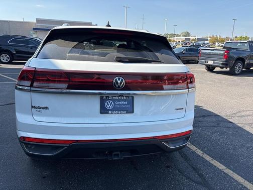 2025 Volkswagen Atlas Cross Sport 2.0T SE w/Technology