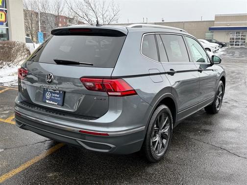 2024 Volkswagen Tiguan 2.0T SE