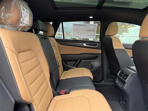 2026 Volkswagen Atlas Cross Sport 2.0T SEL