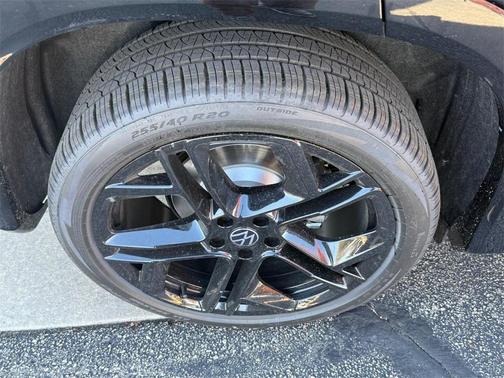 2025 Volkswagen Tiguan 2.0T SE R-Line Black