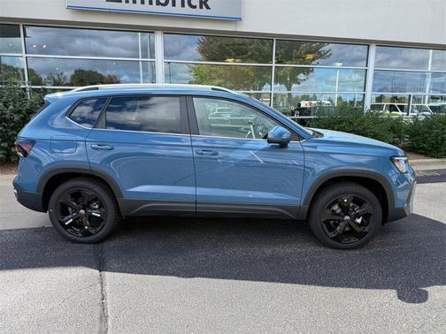 2025 Volkswagen Taos 1.5T SEL