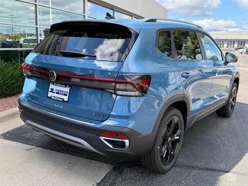 2025 Volkswagen Taos 1.5T SEL