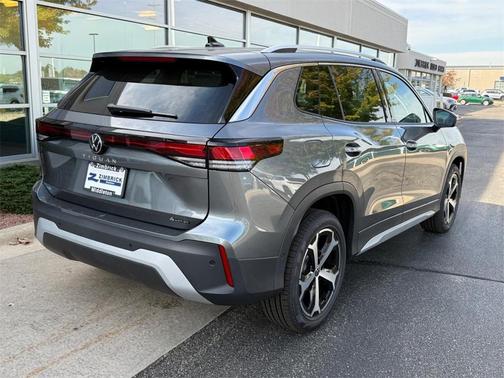 2025 Volkswagen Tiguan 2.0T SE