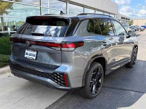 2025 Volkswagen Tiguan 2.0T SE R-Line Black