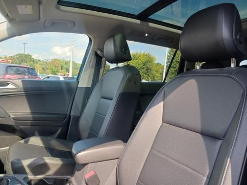2019 Volkswagen Tiguan 2.0T SE