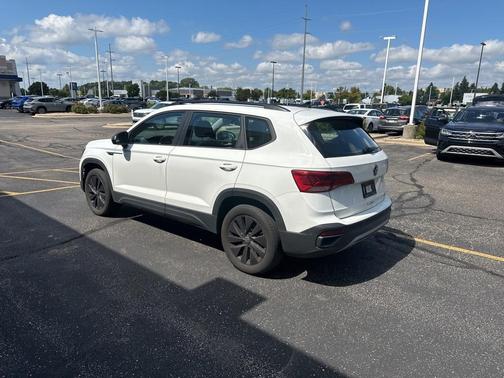 2022 Volkswagen Taos 1.5T S
