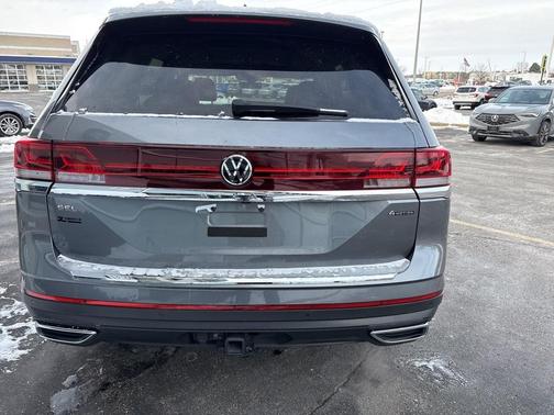 2024 Volkswagen Atlas 2.0T SEL