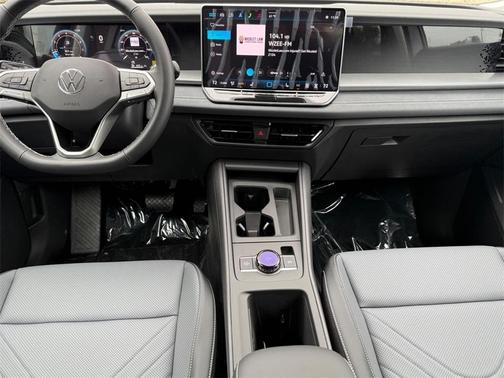 2025 Volkswagen Tiguan 2.0T SE