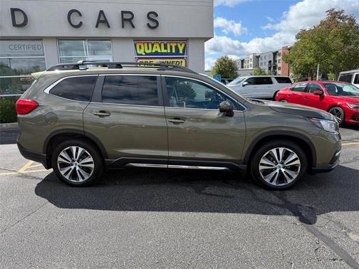 2022 Subaru Ascent Limited 8-Passenger