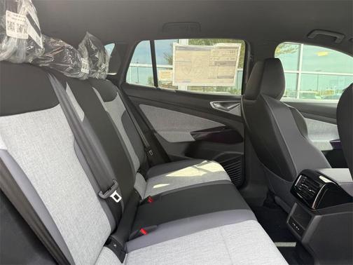 2025 Volkswagen ID.4 Pro
