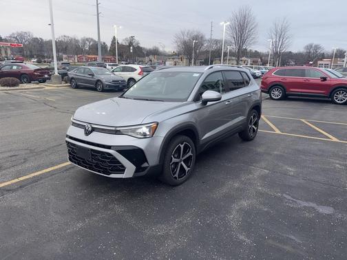 2025 Volkswagen Taos 1.5T SEL