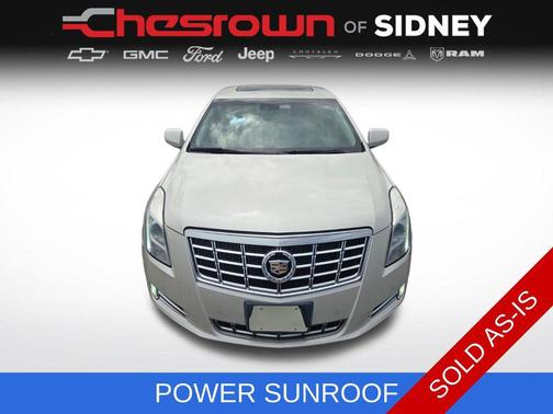 White Diamond Tricoat 2015 Cadillac XTS Luxury