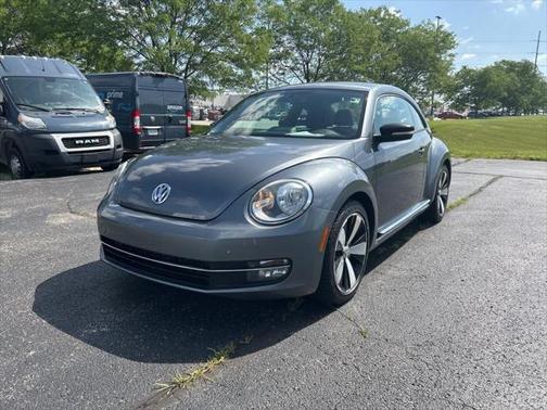 2012 Volkswagen Beetle Base