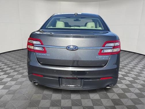 2018 Ford Taurus Limited