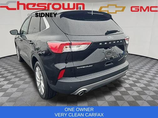2022 Ford Escape Titanium