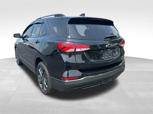 2022 Chevrolet Equinox FWD RS