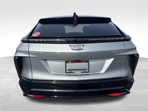2024 Cadillac LYRIQ Sport