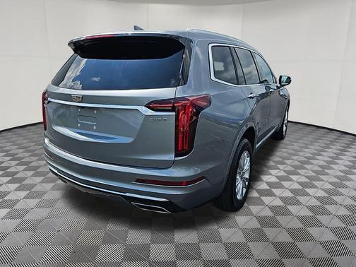 2023 Cadillac XT6 Luxury AWD