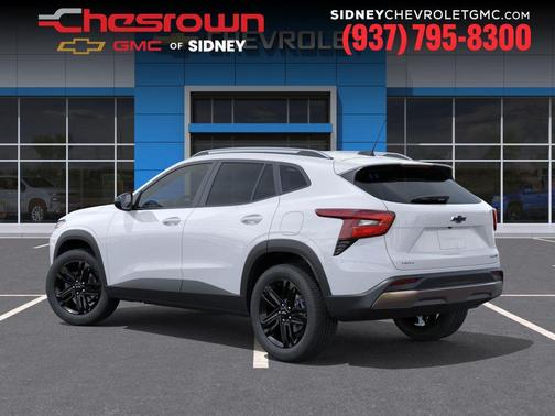 Summit White 2026 Chevrolet Trax FWD ACTIV