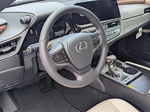 2025 Lexus ES 350 Base