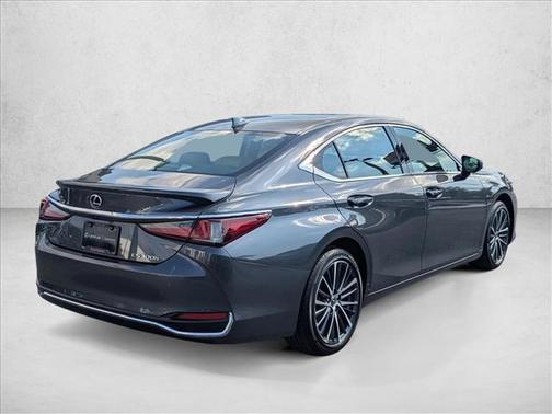 2024 Lexus ES 300h Base