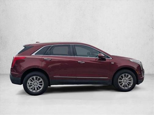 2017 Cadillac XT5 Base