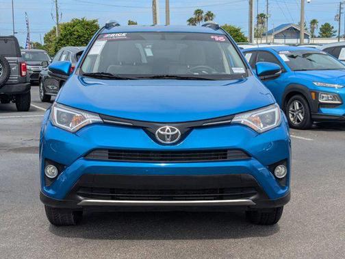 2016 Toyota RAV4 XLE