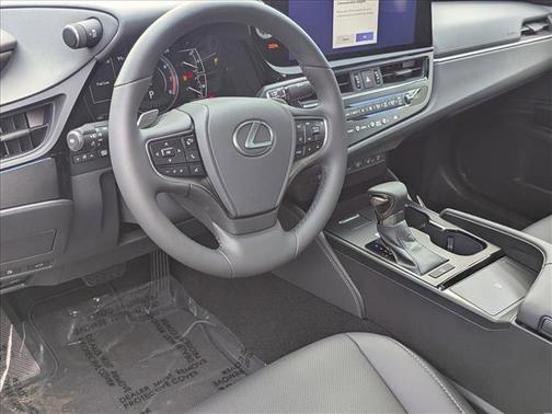 2025 Lexus ES 350 Base