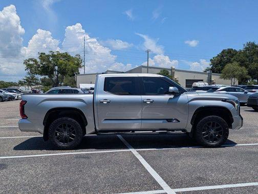 2023 Toyota Tundra Platinum