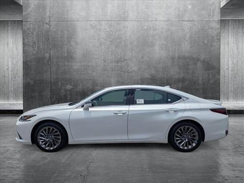 2025 Lexus ES 300h Luxury