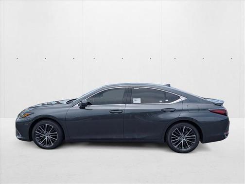2025 Lexus ES 300h Base